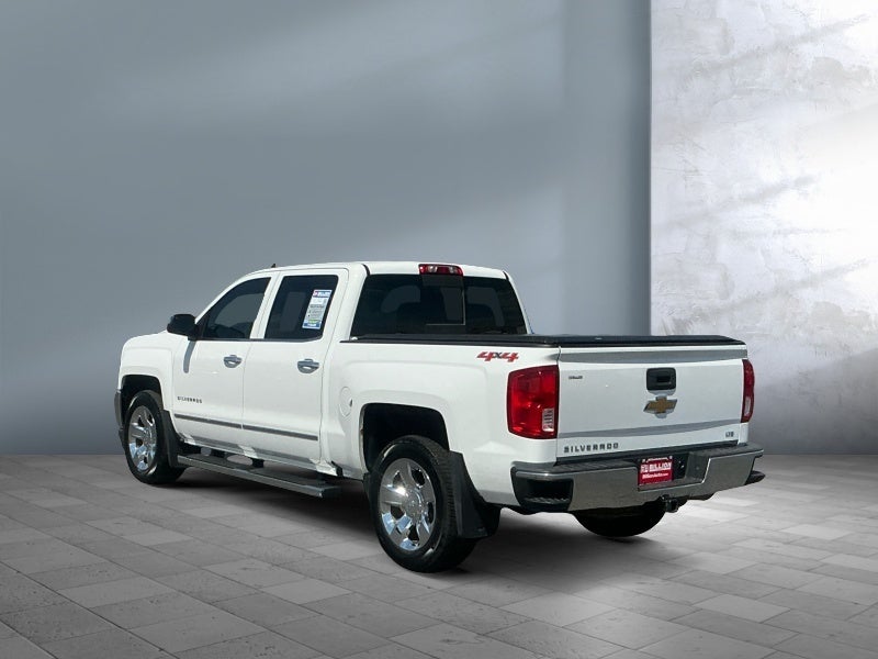2017 Chevrolet Silverado 1500 — interior view