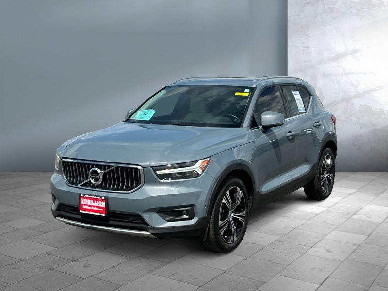 2022 Volvo XC40